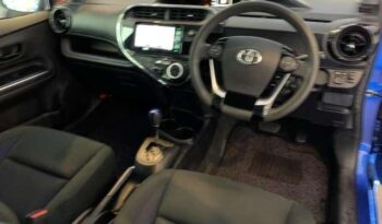 
										Toyota Aqua Hybrid 2017 full									