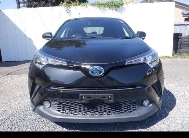 
								Toyota C-HR Hybrid 2017 full									