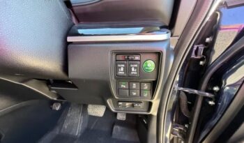 
										Honda Odyssey Hybrid 2017 full									