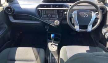 
										Toyota Aqua Hybrid 2017 full									